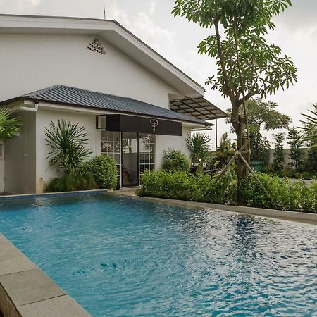 Reddoorz Plus Near Exit Toll Puncak 2 Bogor Exterior photo